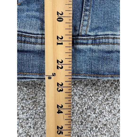 Old Navy Classic Trucker Jacket Womens M Blue Stretch Denim Coastal Cowgirl Y2K - Picture 9 of 11